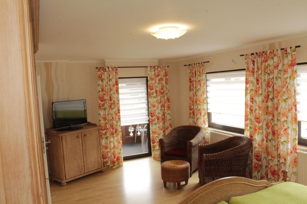 Ferienwohnung Erika Wimbach 外观 照片
